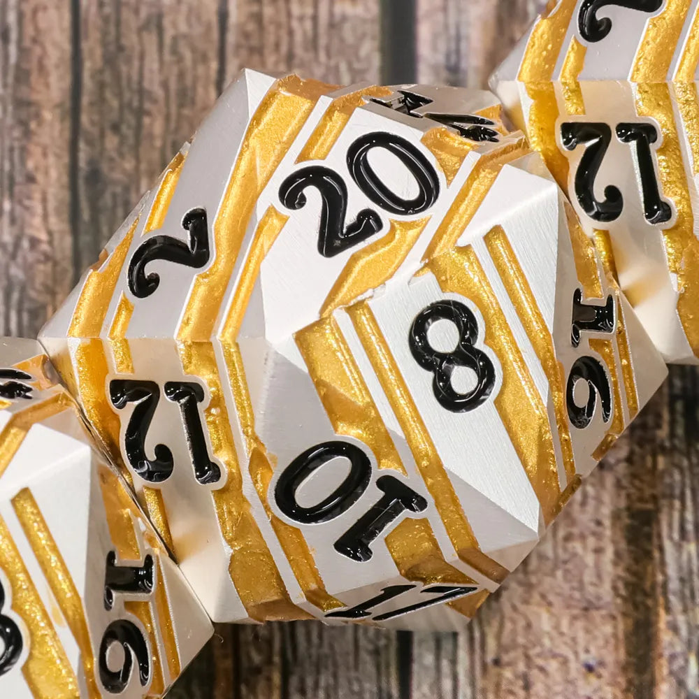 Titan D20 Glaring Sun