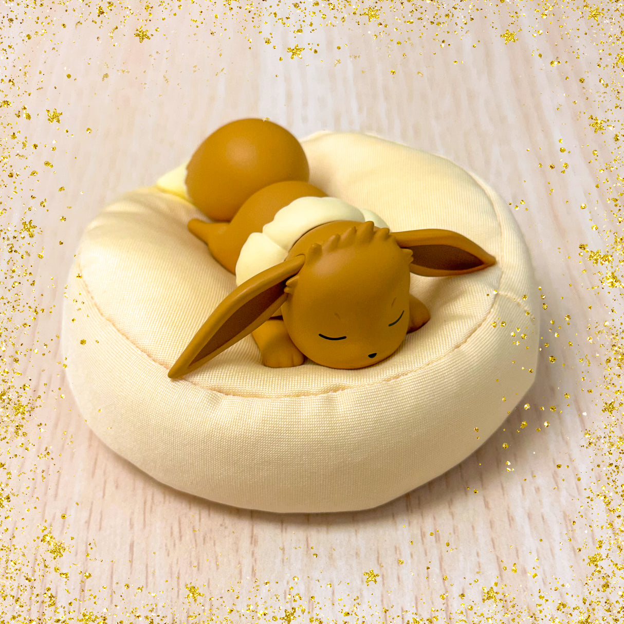 Pokemon Eeveelutions Sleeping Pose Figure