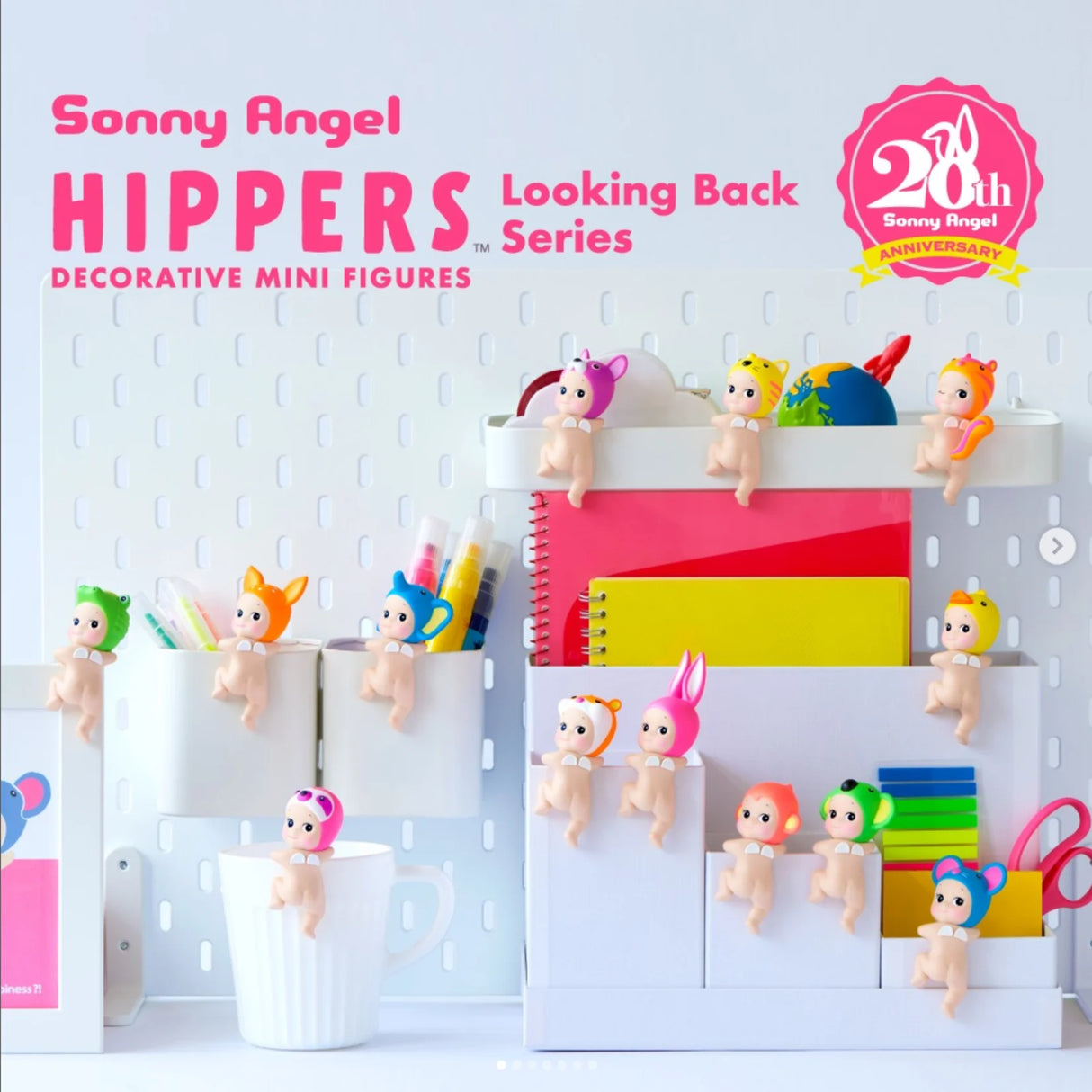 Sonny Angel Hippers Looking Back