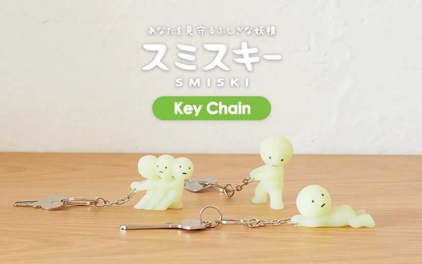 Smiski Keychain Pulling